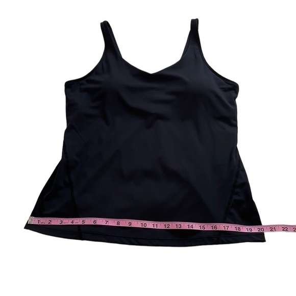 Oalka Workout Tank - Size XXL - Picture 7 of 9